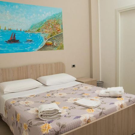 La Bella Salernitana Bed & Breakfast Salerno Exterior foto