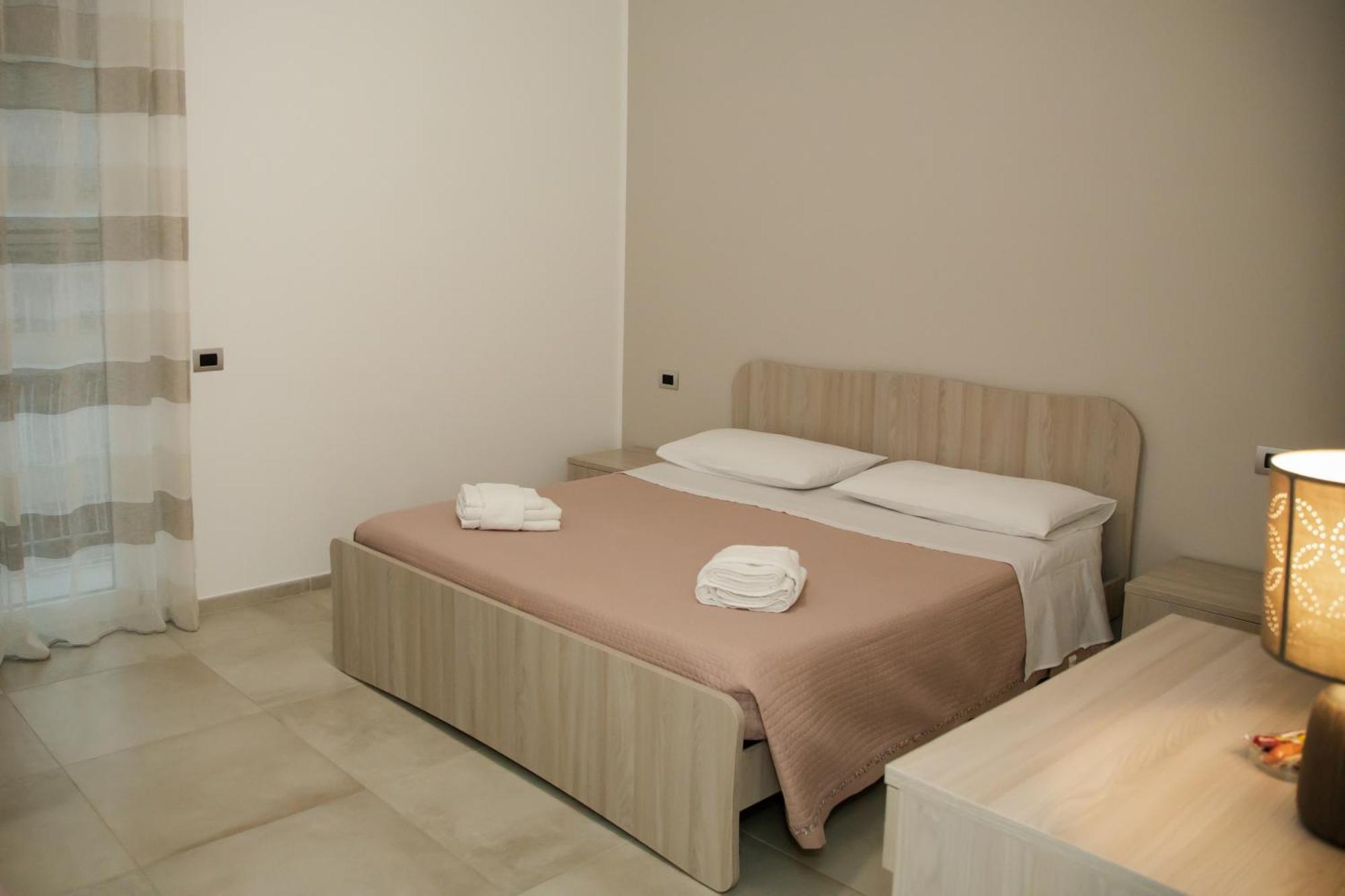 La Bella Salernitana Bed & Breakfast Salerno Exterior foto